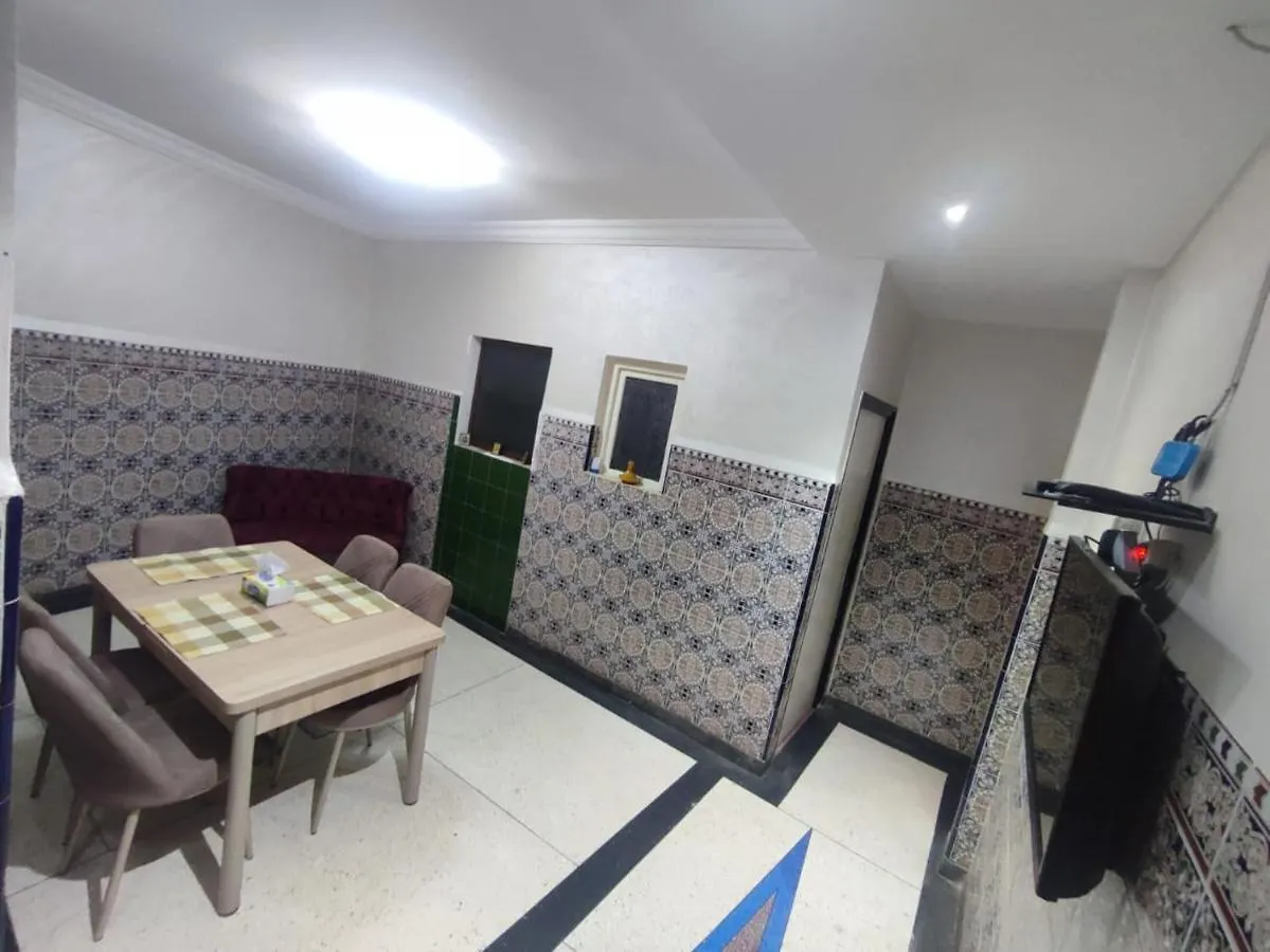 아가디르 La Dona Food B&B 0*,  모로코
